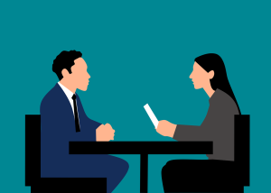 התייעצות מקצועית על השקעות או תכנון פנסיה